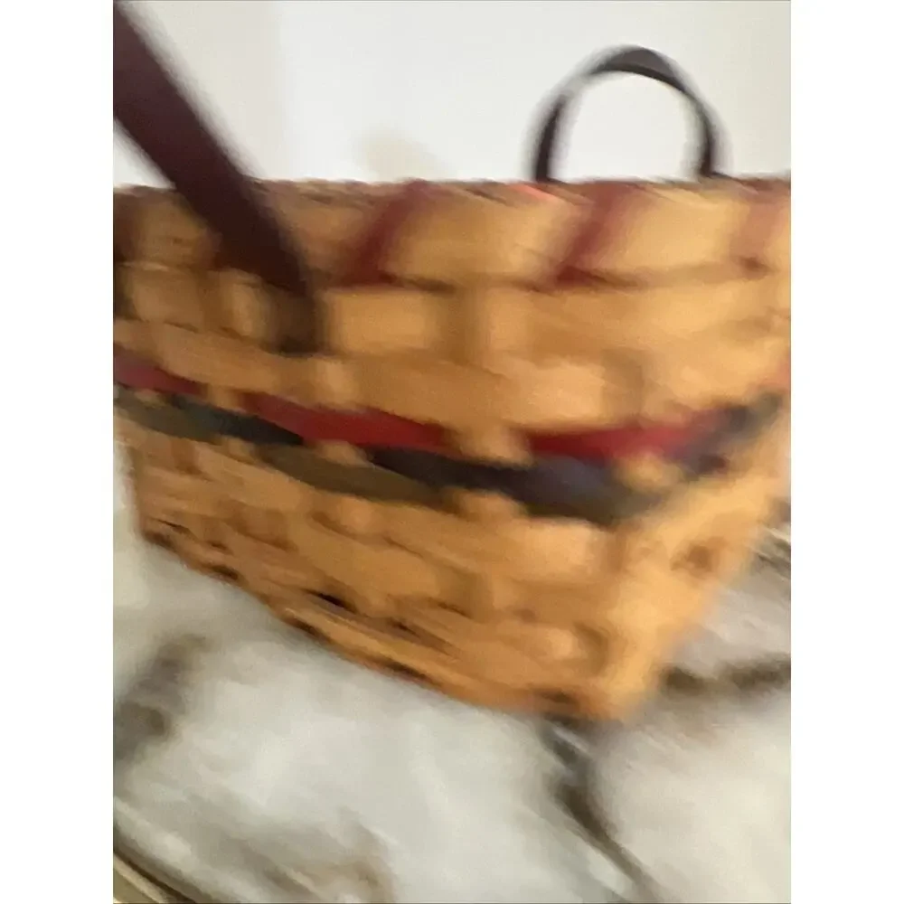 Vtg Amish Hand Woven Basket Enos Schrock Jerusalem OH 2001 Signed Wooden Base